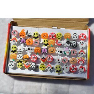 Halloween LED Rings for Kids, 50Pcs Light Up Ring Toys Party Flash Finger Lights